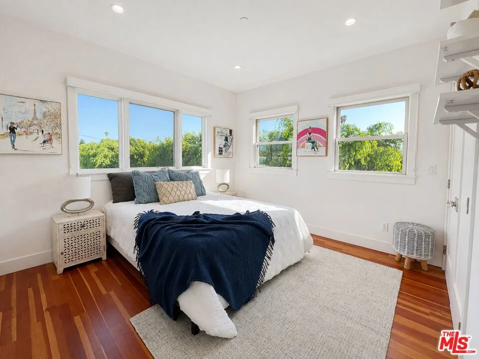 713 Bay Street Santa Monica, CA 90405