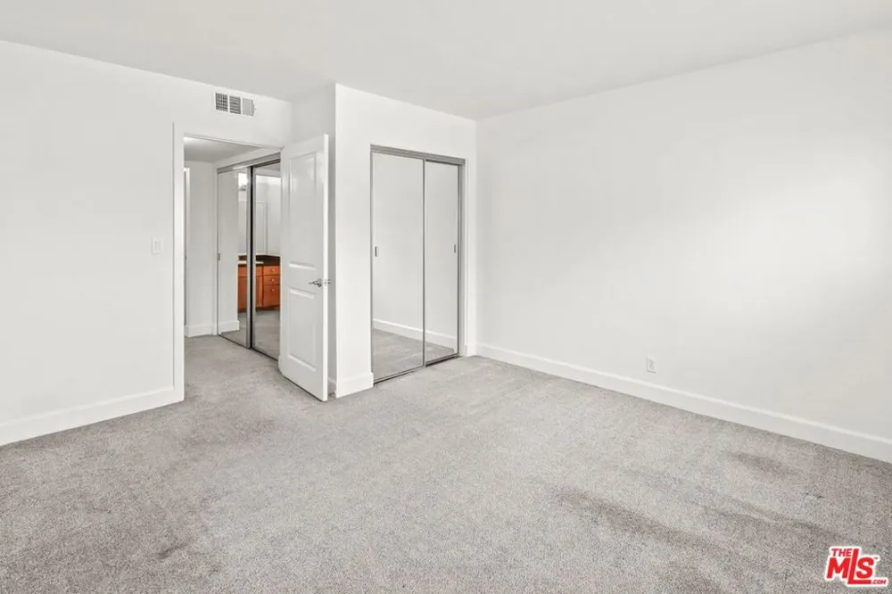 10982 Roebling Avenue #423 Los Angeles, CA 90024