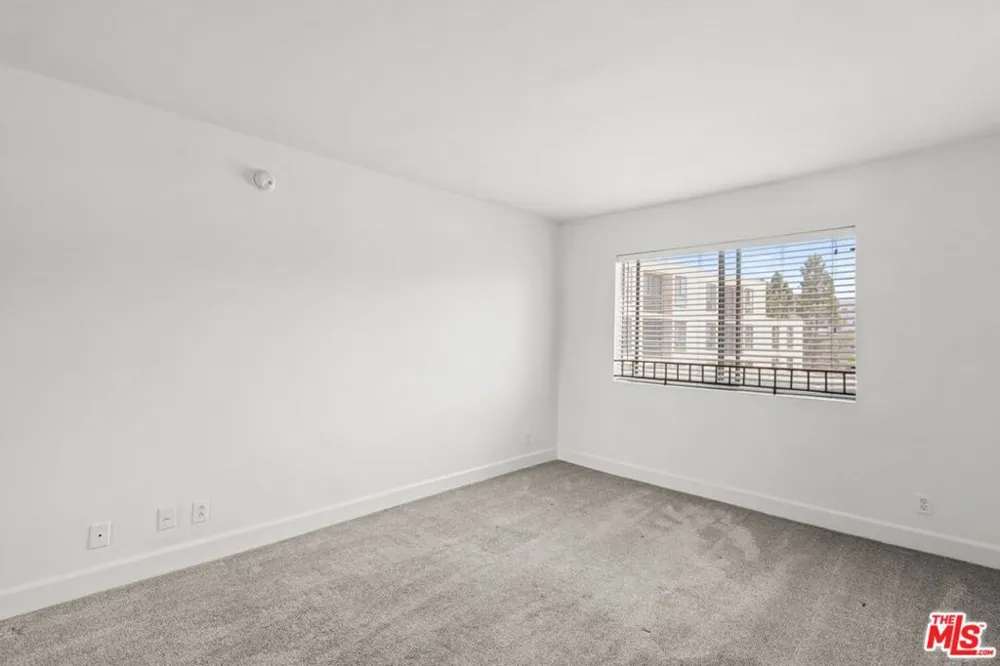 10982 Roebling Avenue #423 Los Angeles, CA 90024