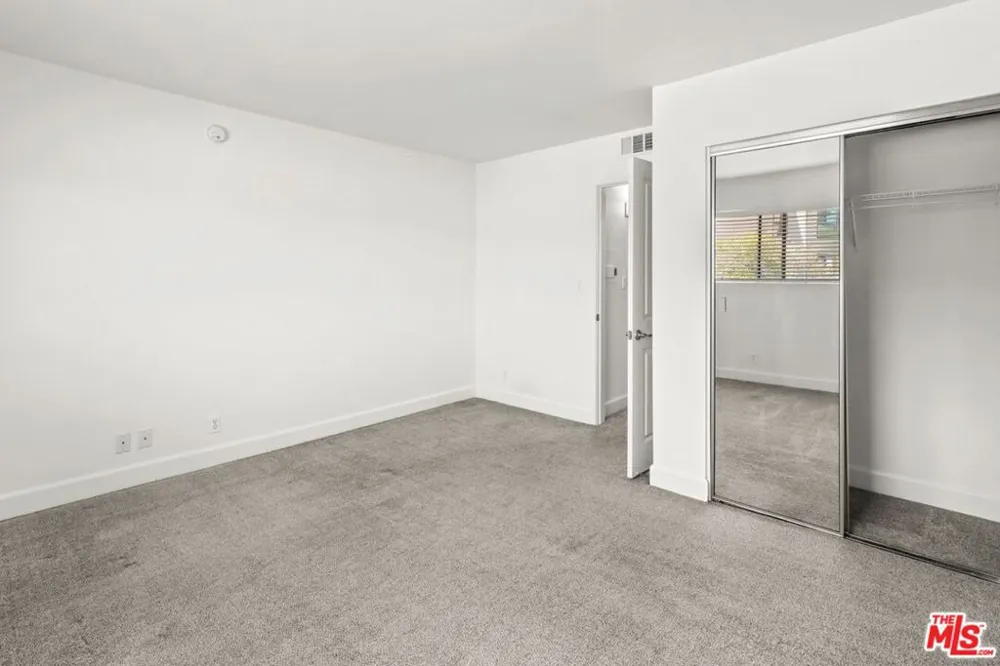 10982 Roebling Avenue #423 Los Angeles, CA 90024