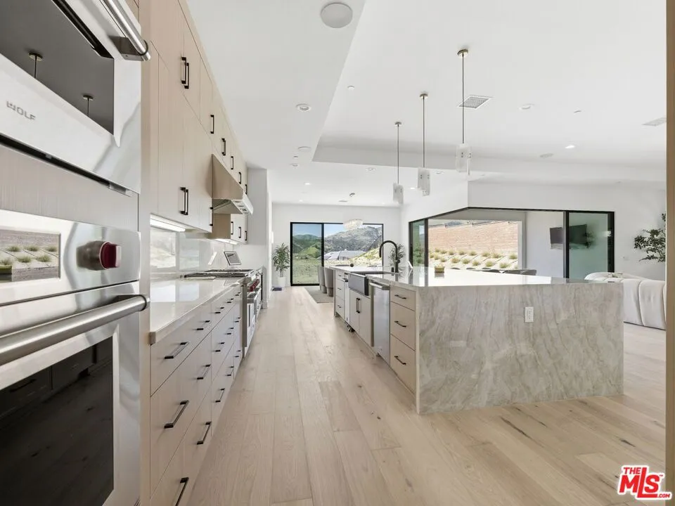12061 Northstar Lane Porter Ranch, CA 91326
