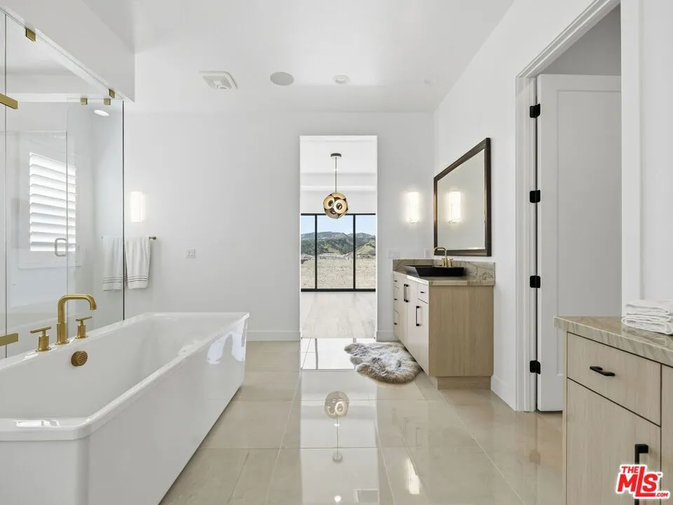 12061 Northstar Lane Porter Ranch, CA 91326