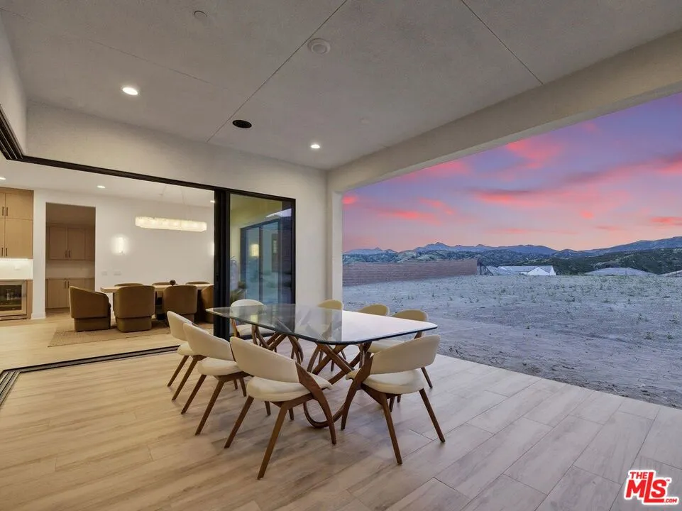 12061 Northstar Lane Porter Ranch, CA 91326