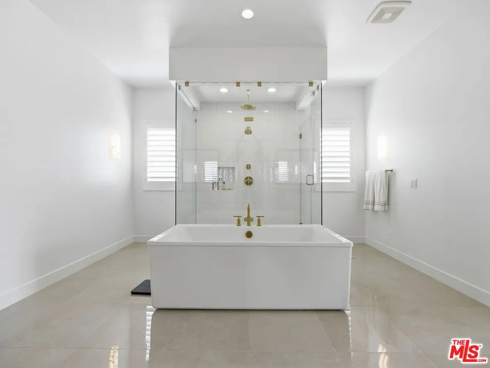 12061 Northstar Lane Porter Ranch, CA 91326