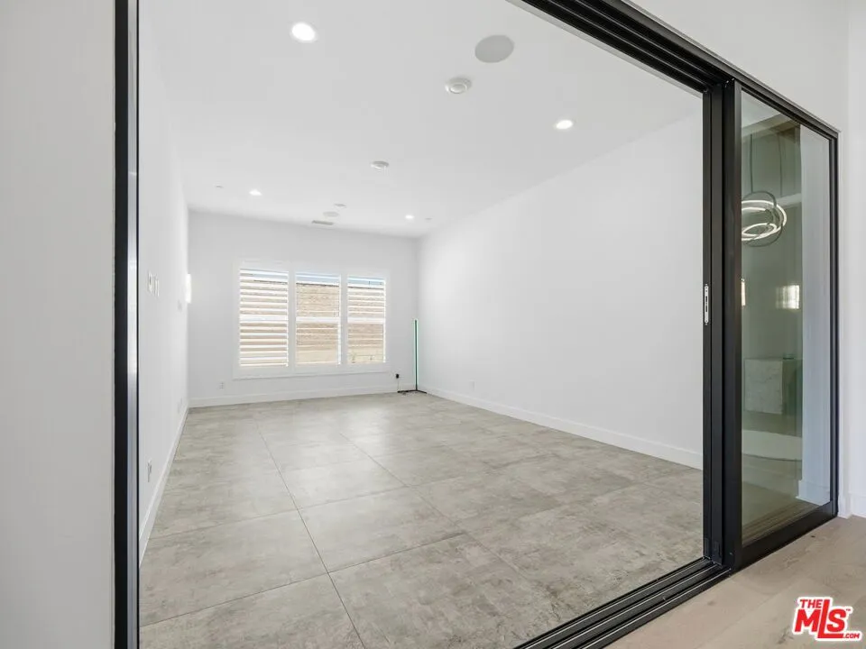 12061 Northstar Lane Porter Ranch, CA 91326