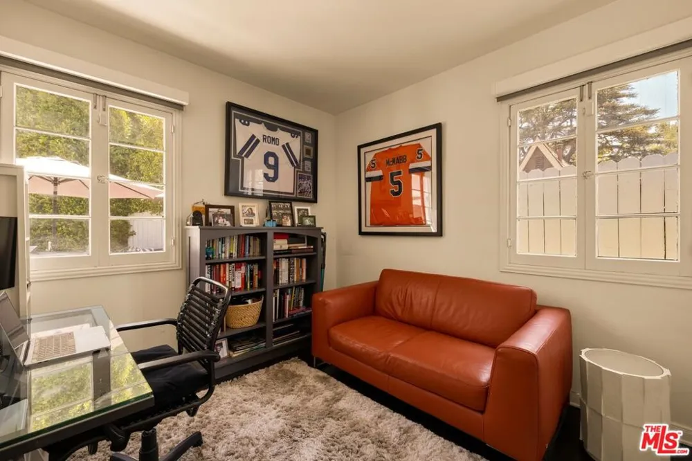 1409 Club View Drive Los Angeles, CA 90024