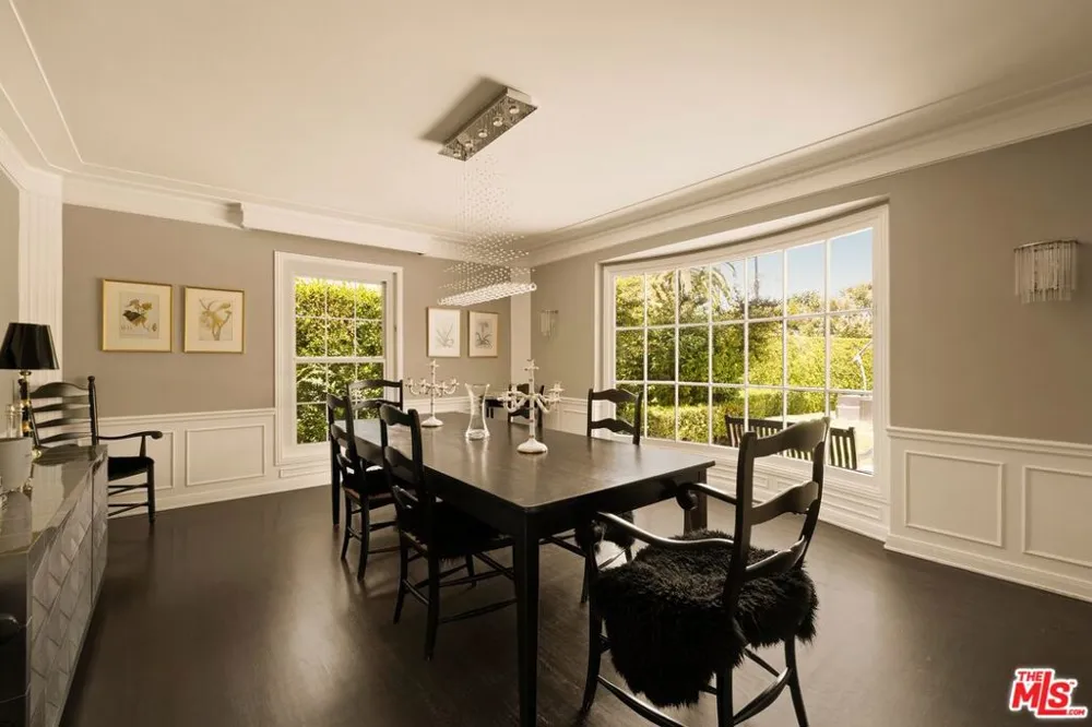 1409 Club View Drive Los Angeles, CA 90024