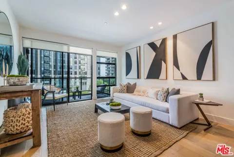 10777 Wilshire Boulevard #404