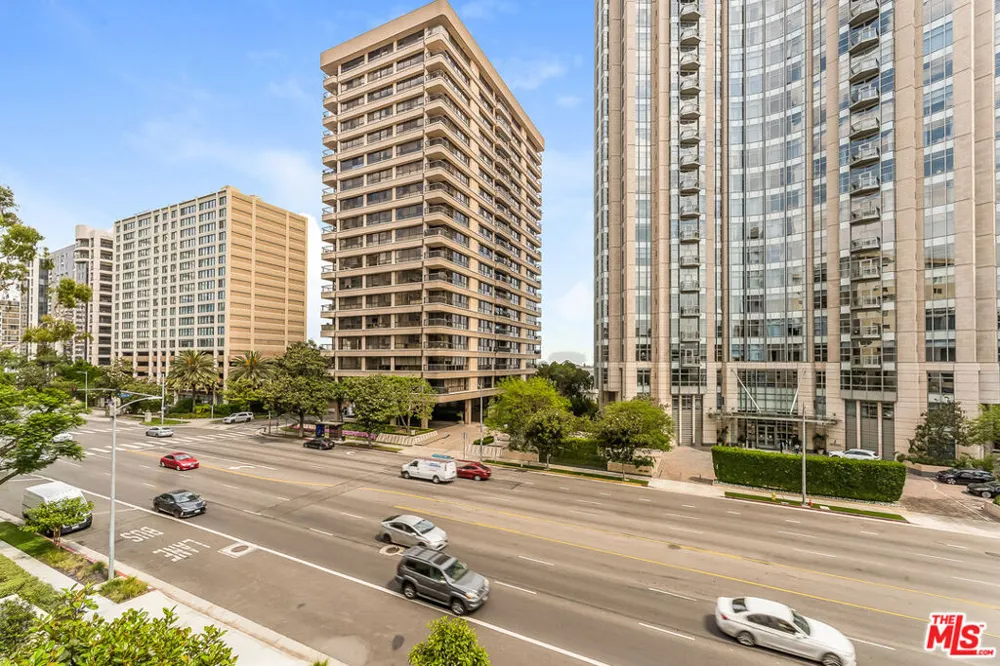 10777 Wilshire Boulevard #404 Los Angeles, CA 90024