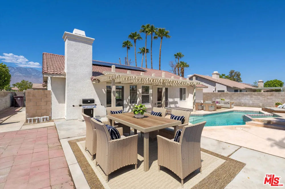 30488 Colonial Drive Cathedral City, CA 92234