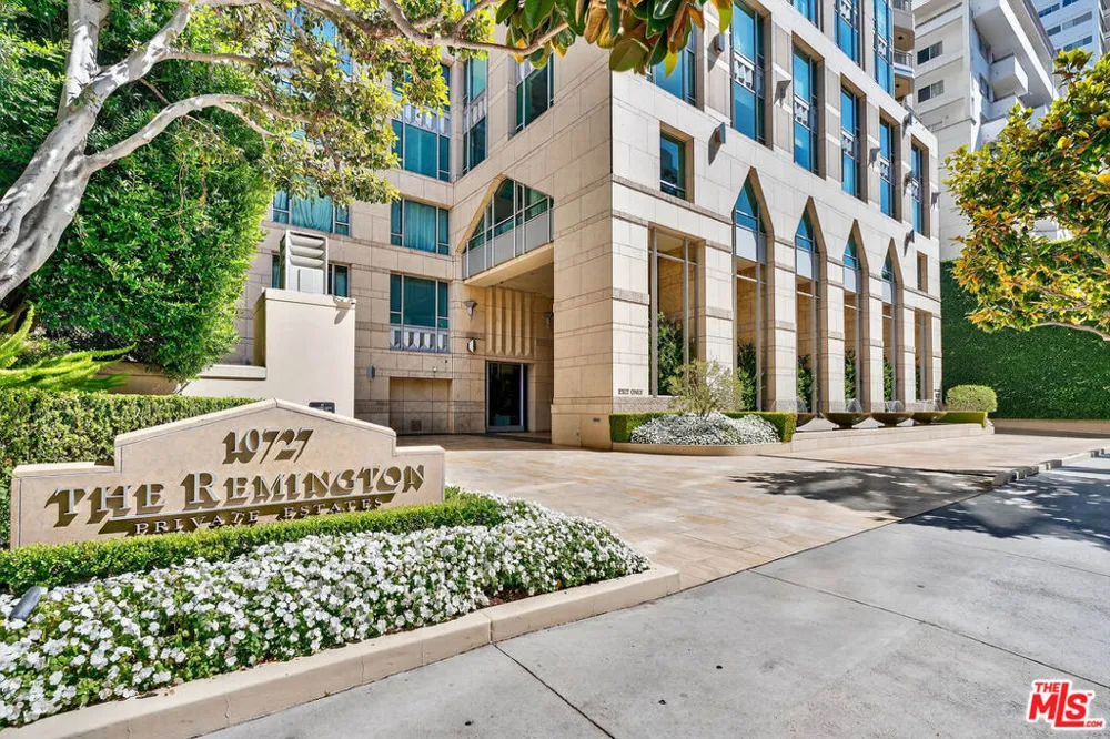 10727 Wilshire Boulevard #1802 Los Angeles, CA 90024