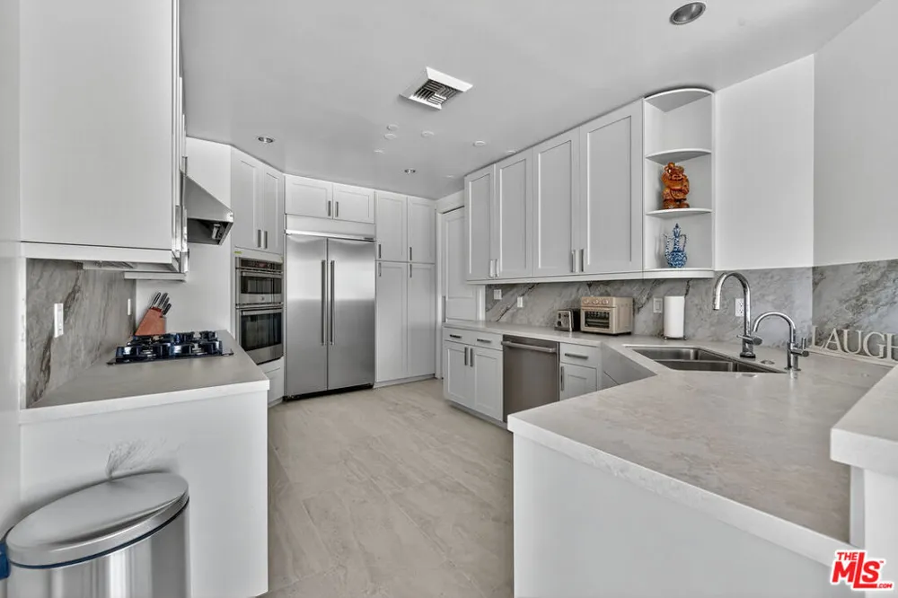 10727 Wilshire Boulevard #1802 Los Angeles, CA 90024