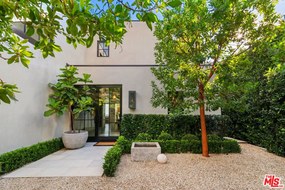 27218 Pacific Coast Highway Malibu, CA 90265