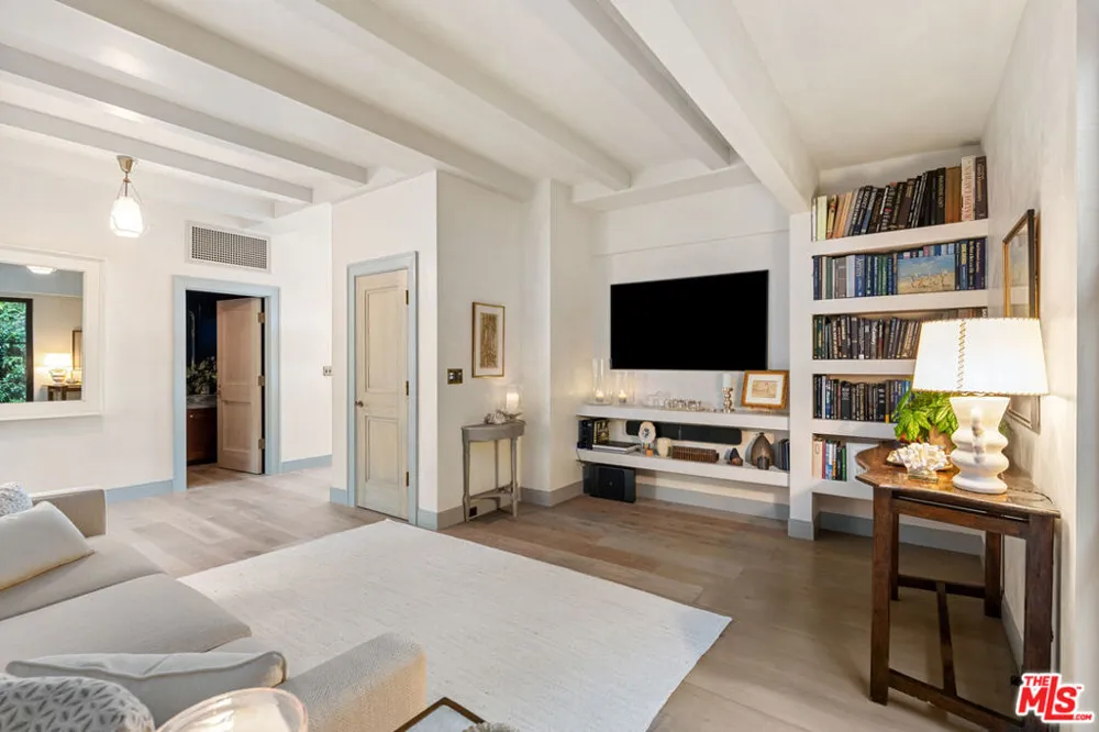 27218 Pacific Coast Highway Malibu, CA 90265