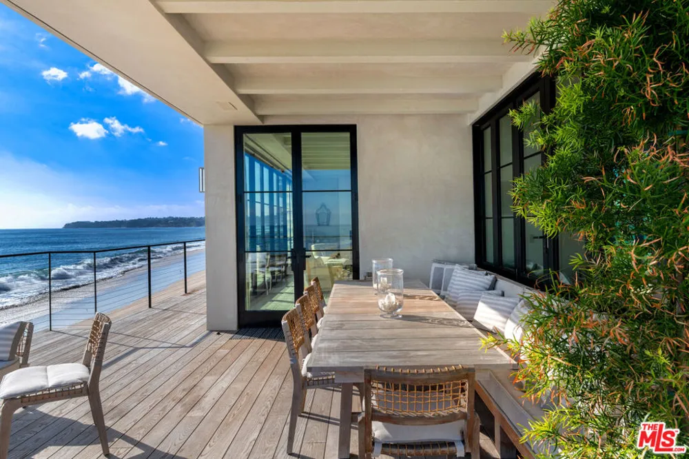 27218 Pacific Coast Highway Malibu, CA 90265