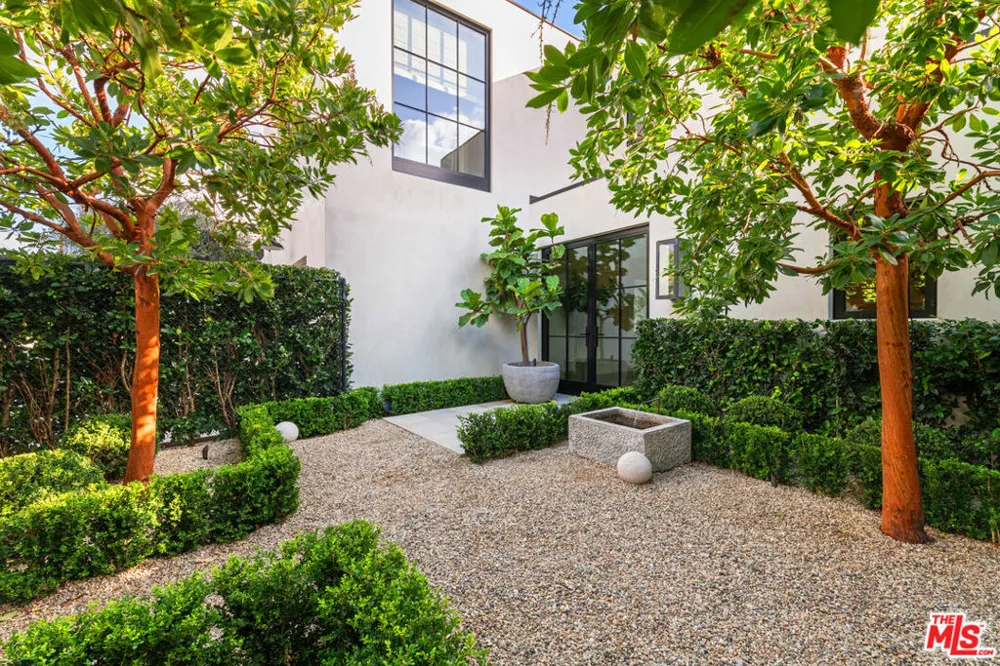 27218 Pacific Coast Highway Malibu, CA 90265