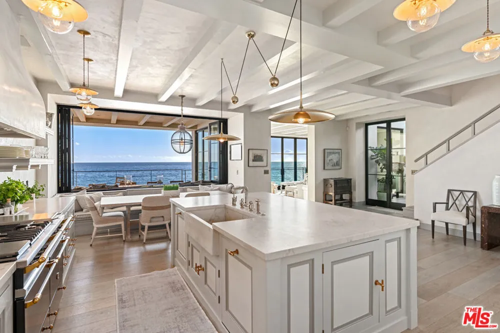 27218 Pacific Coast Highway Malibu, CA 90265