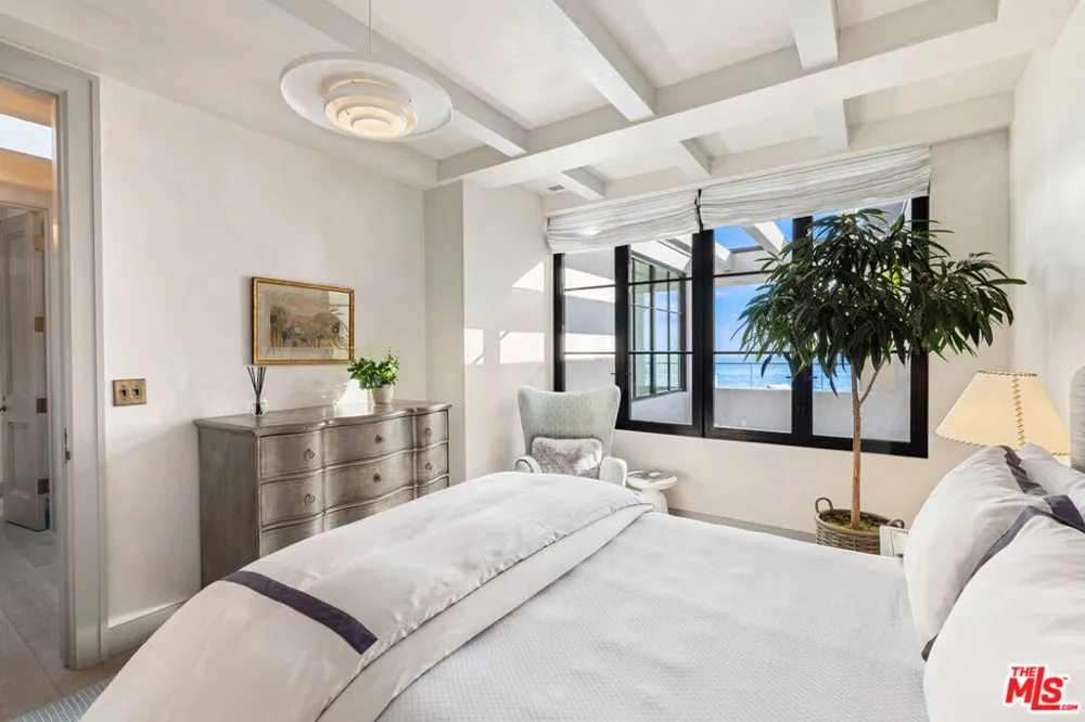 27218 Pacific Coast Highway Malibu, CA 90265