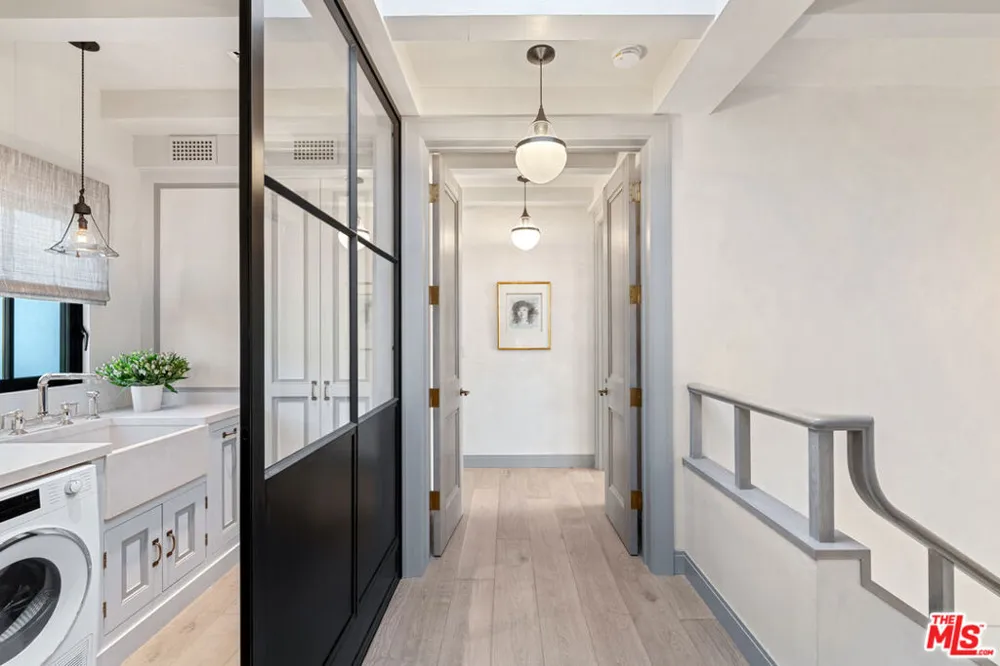 27218 Pacific Coast Highway Malibu, CA 90265
