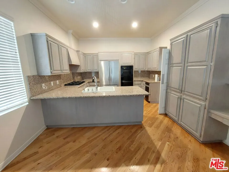 1808 Franklin Canyon Drive Los Angeles, CA 90210