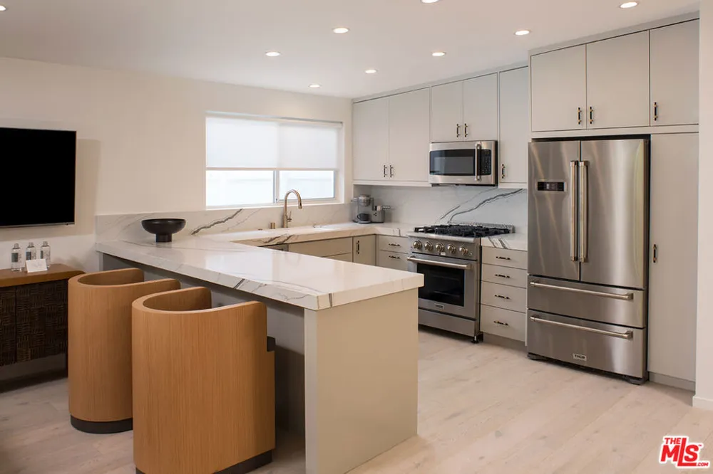 8917 E Cynthia Street #2 West Hollywood, CA 90069