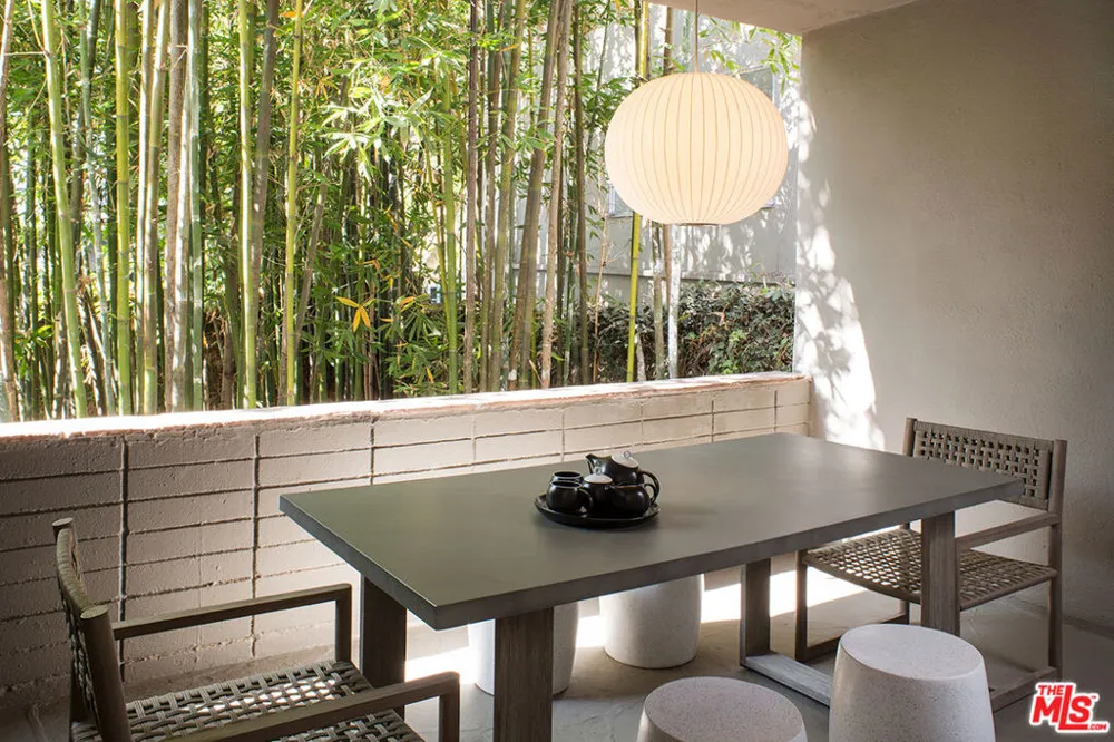 8917 E Cynthia Street #2 West Hollywood, CA 90069