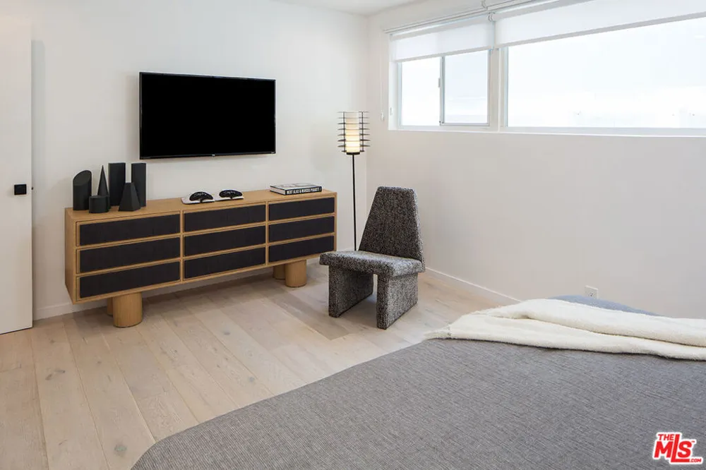 8917 E Cynthia Street #2 West Hollywood, CA 90069