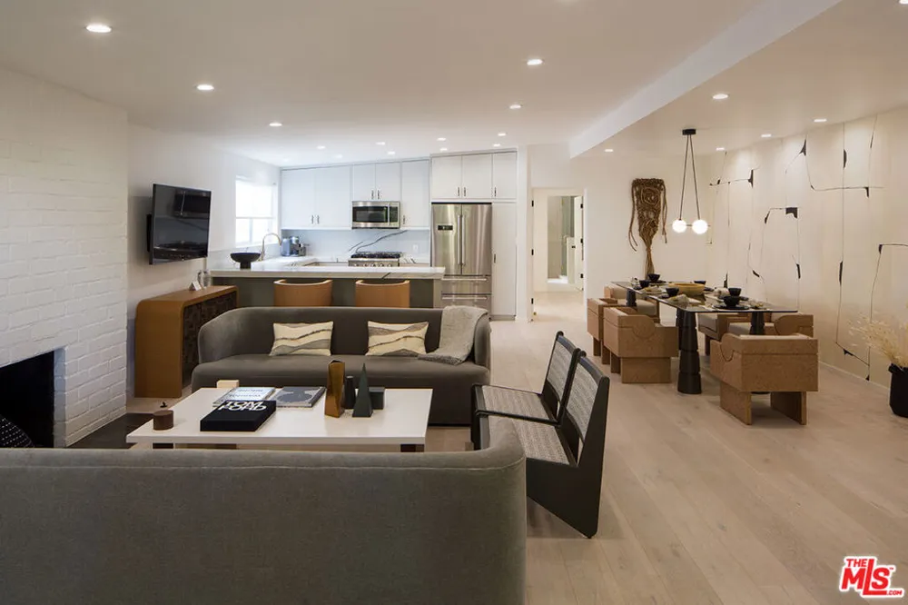 8917 E Cynthia Street #2 West Hollywood, CA 90069