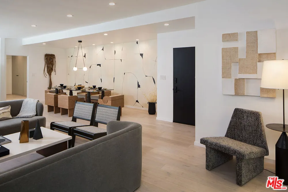 8917 E Cynthia Street #2 West Hollywood, CA 90069