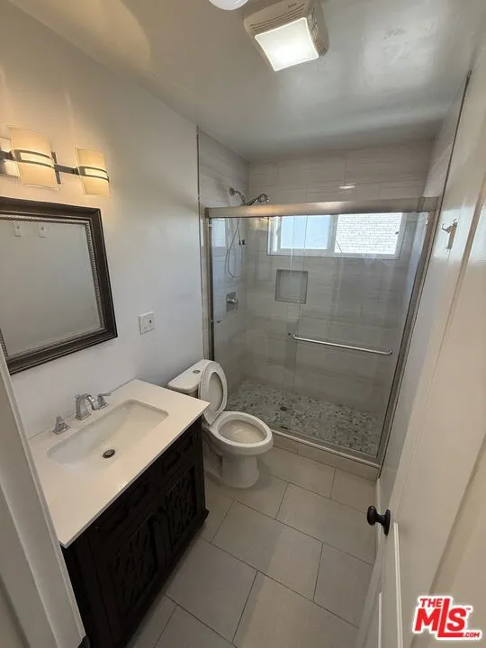 2922 S Budlong Avenue #9 Los Angeles, CA 90007