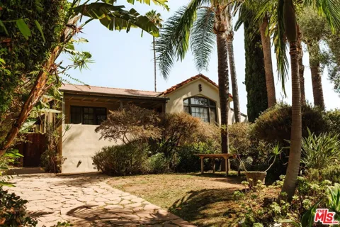 8561 Rugby Drive