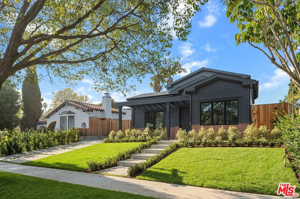 1823 S Shenandoah Street Los Angeles, CA 90035