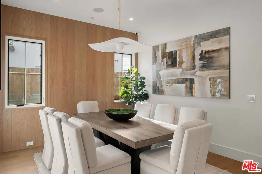 1823 S Shenandoah Street Los Angeles, CA 90035