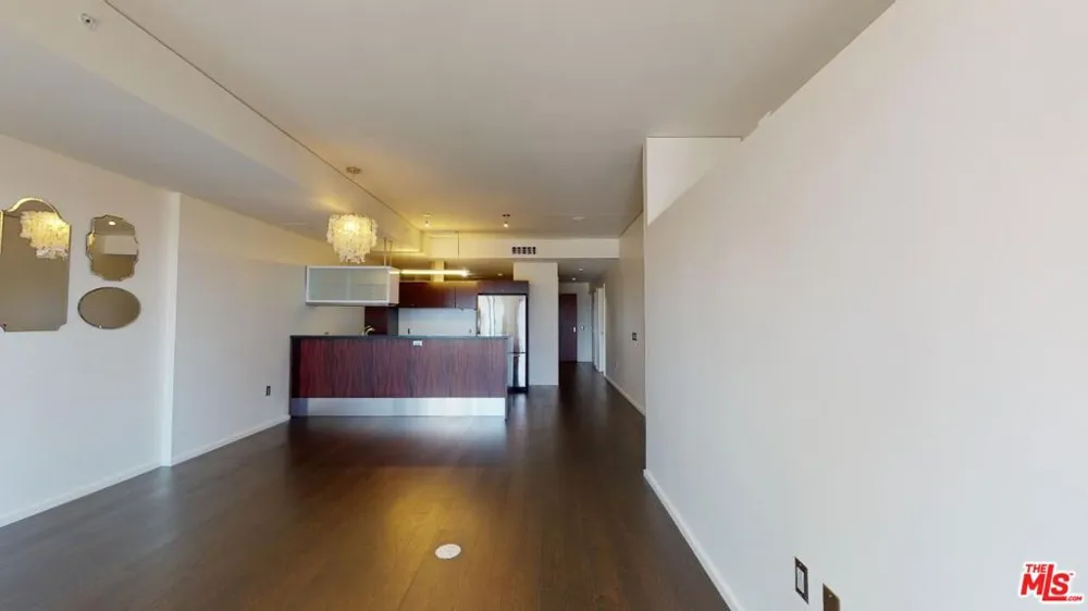 1155 S Grand Avenue #1108 Los Angeles, CA 90015