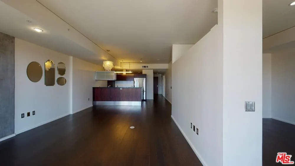 1155 S Grand Avenue #1108 Los Angeles, CA 90015