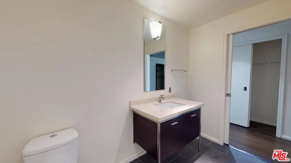 1155 S Grand Avenue #1108 Los Angeles, CA 90015