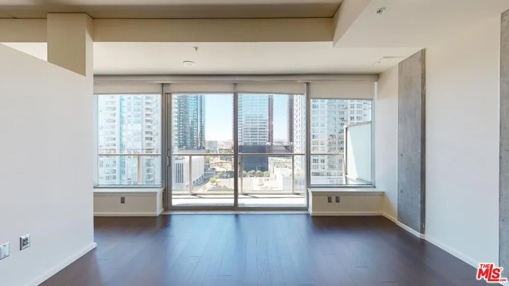 1155 S Grand Avenue #1108 Los Angeles, CA 90015