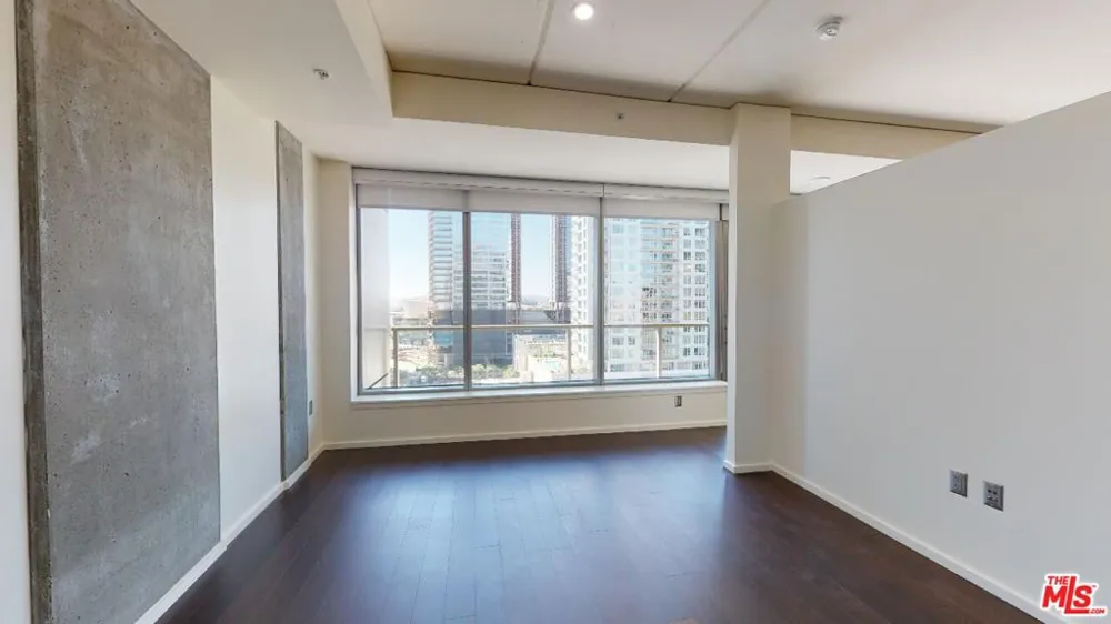 1155 S Grand Avenue #1108 Los Angeles, CA 90015