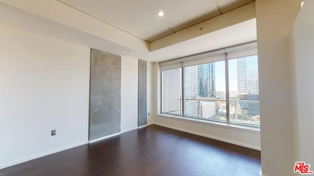 1155 S Grand Avenue #1108 Los Angeles, CA 90015