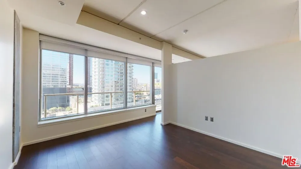 1155 S Grand Avenue #1108 Los Angeles, CA 90015