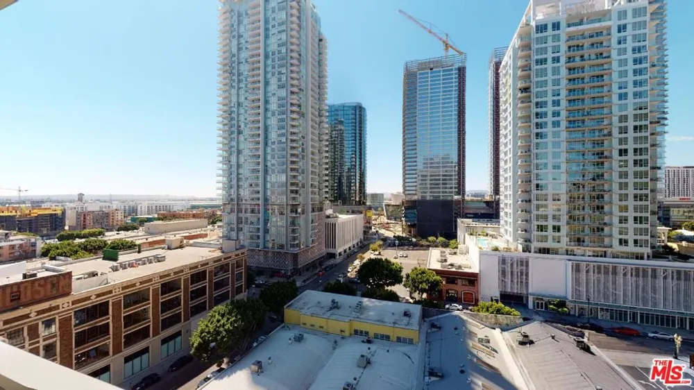 1155 S Grand Avenue #1108 Los Angeles, CA 90015