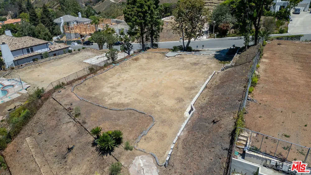 16748 Monte Hermoso Drive Los Angeles, CA 90272