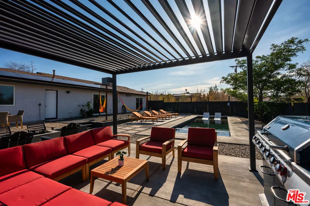 61664 Crest Circle Drive Joshua Tree, CA 92252