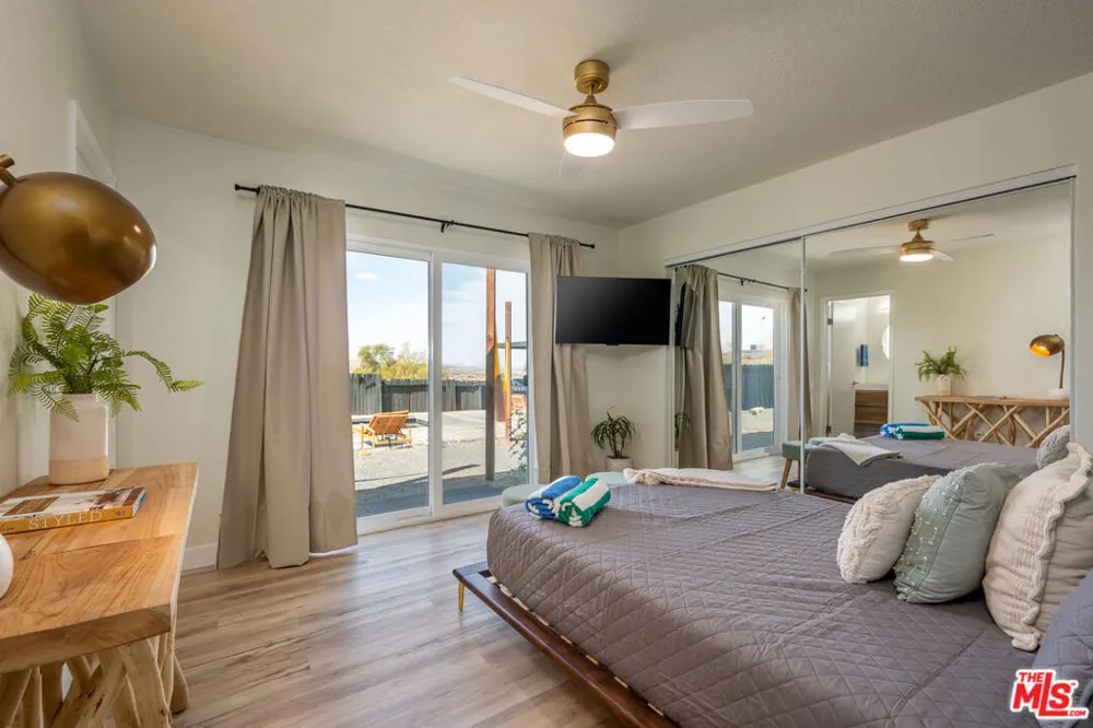 61664 Crest Circle Drive Joshua Tree, CA 92252