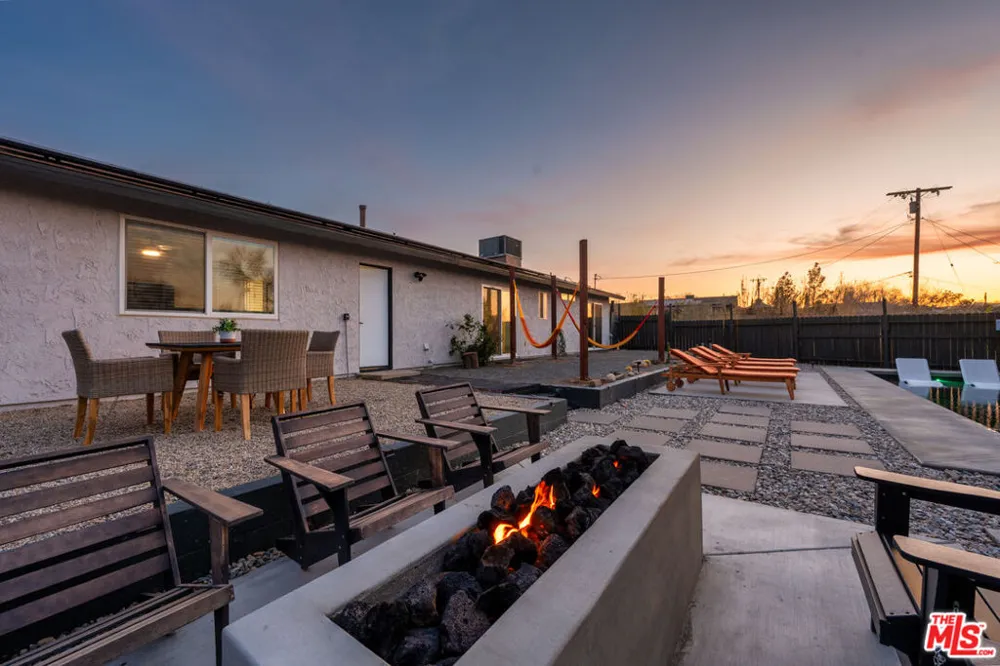 61664 Crest Circle Drive Joshua Tree, CA 92252