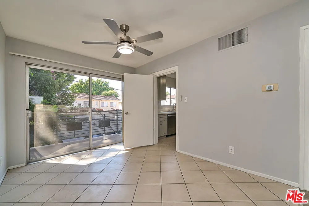 835 S Norton Avenue ##15 Los Angeles, CA 90005