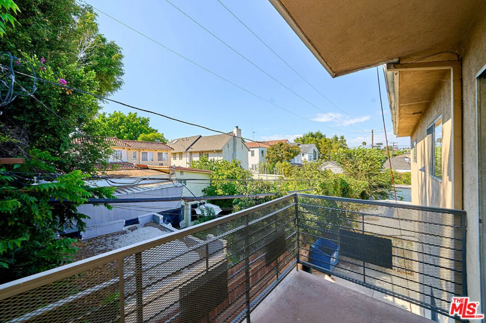 835 S Norton Avenue ##15 Los Angeles, CA 90005