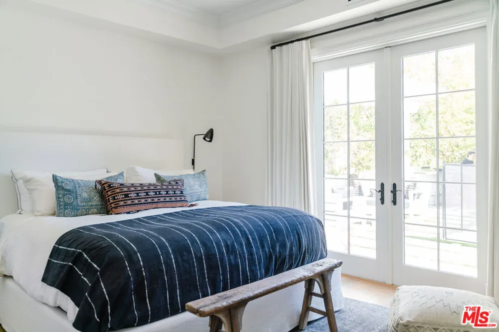 1226 Monument Street Los Angeles, CA 90272