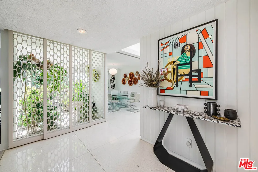 1331 Casiano Road Bel Air, CA 90049