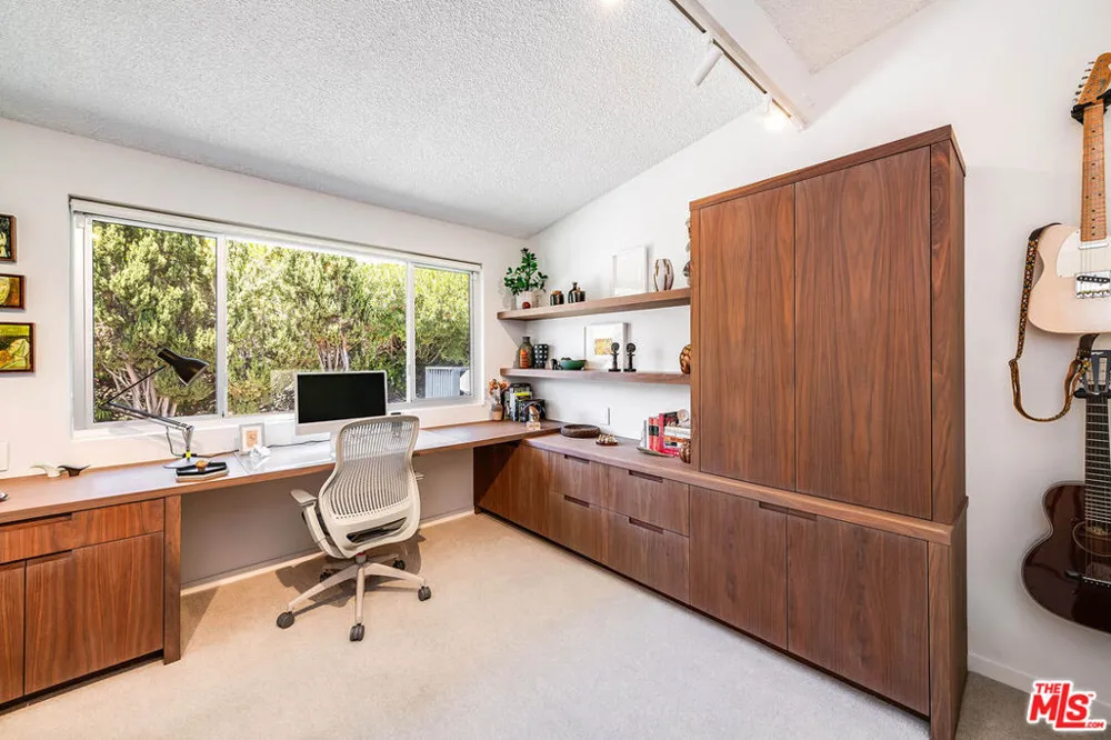 1331 Casiano Road Bel Air, CA 90049